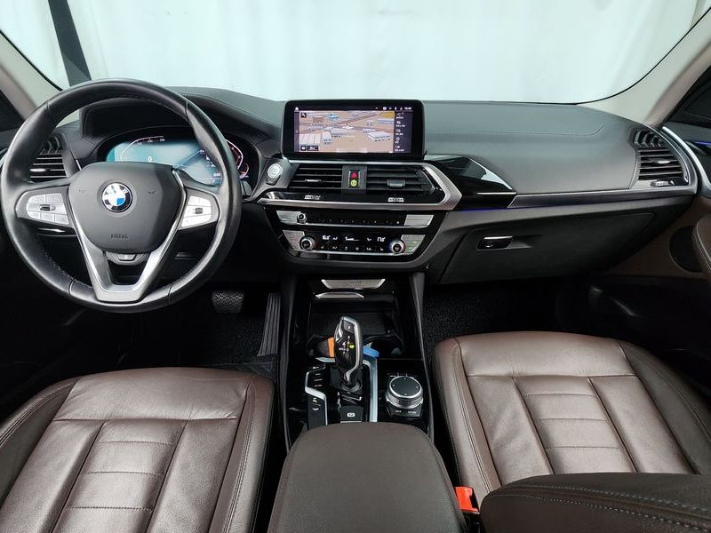 2020 BMW X3 xDrive 20i Luxury photo 7