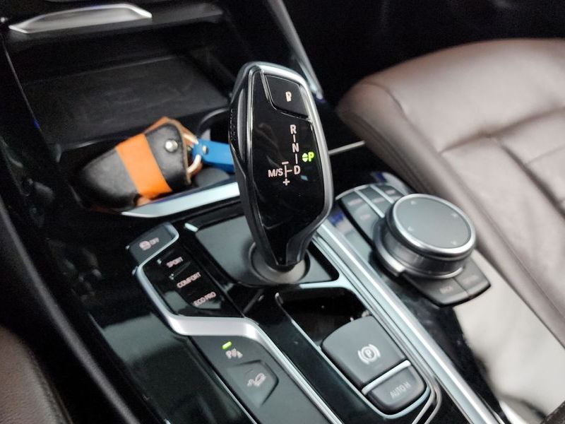2020 BMW X3 xDrive 20i Luxury photo 9