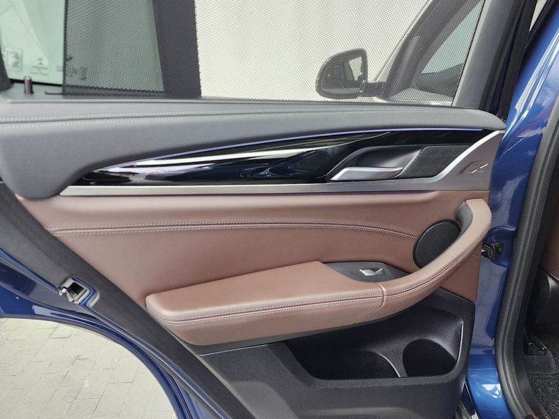 2020 BMW X3 xDrive 20i Luxury photo 25