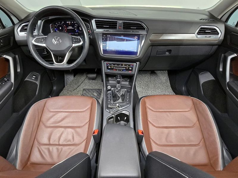 2023 Volkswagen Tiguan 2.0 TSI Prestige photo 7