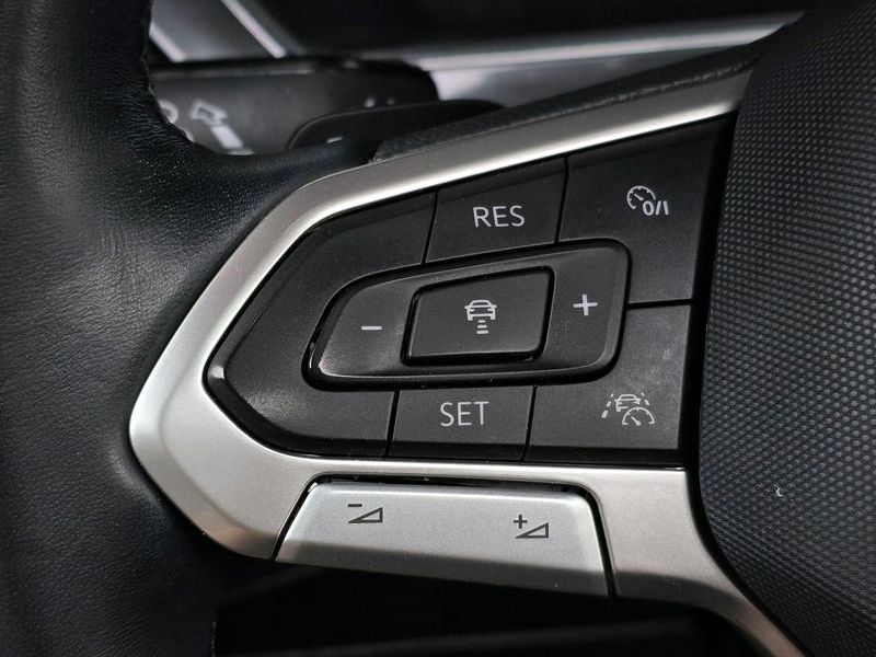 2023 Volkswagen Tiguan 2.0 TSI Prestige photo 15