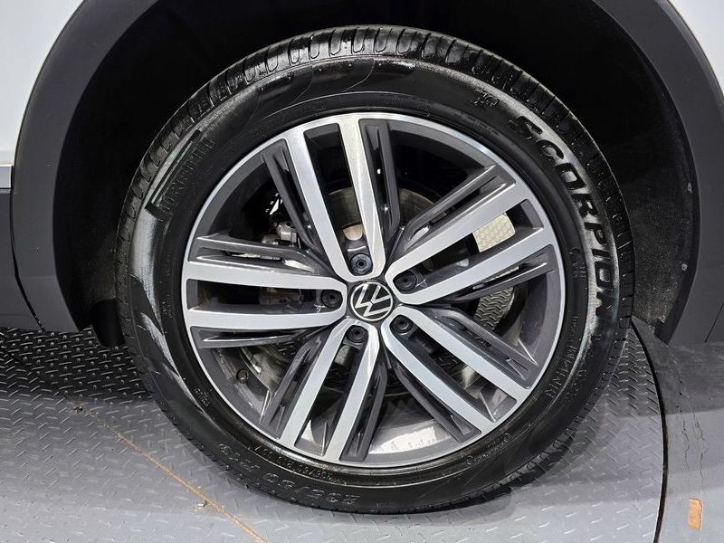 2023 Volkswagen Tiguan 2.0 TSI Prestige photo 22