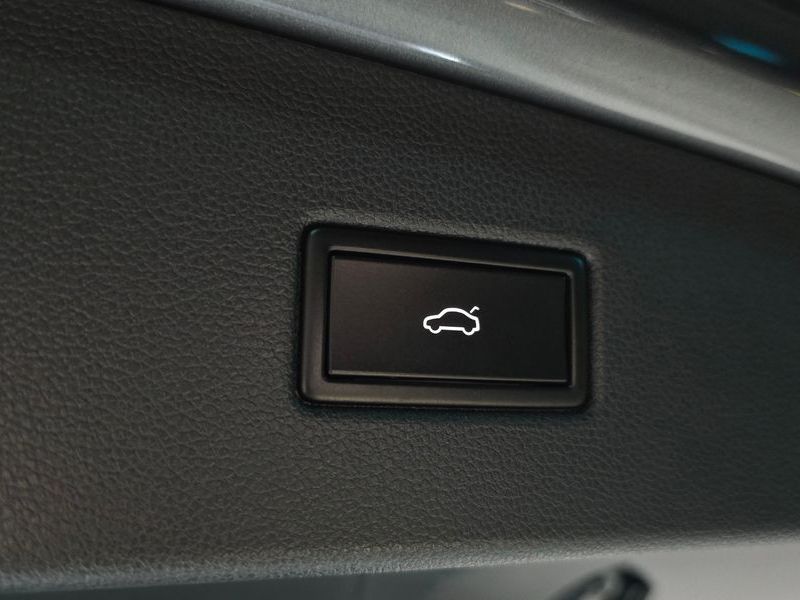 2020 Volkswagen Tiguan 2.0 TDI Prestige photo 20