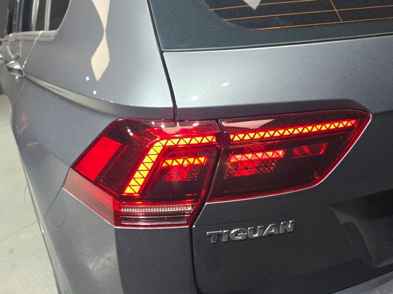 2020 Volkswagen Tiguan 2.0 TDI Prestige photo 23