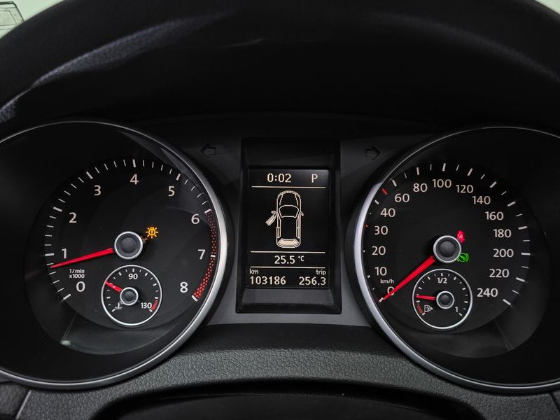 2012 Volkswagen Golf 1.4 TSI photo 8