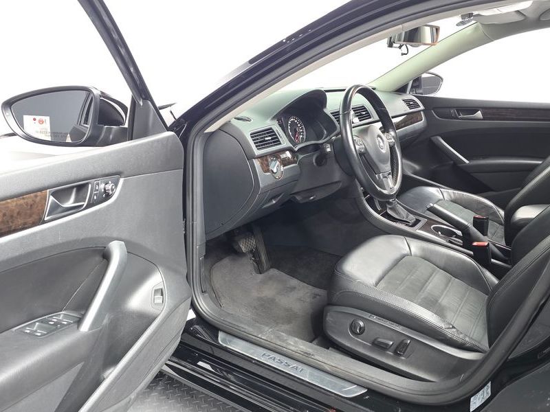 2015 Volkswagen Passat 2.0 TDI B7 photo 10