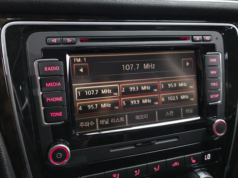 2015 Volkswagen Passat 2.0 TDI B7 photo 14