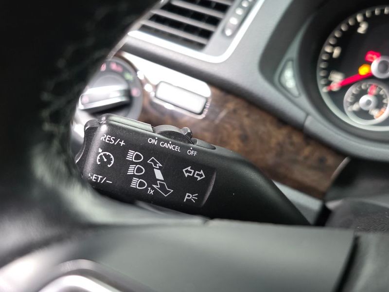 2015 Volkswagen Passat 2.0 TDI B7 photo 19