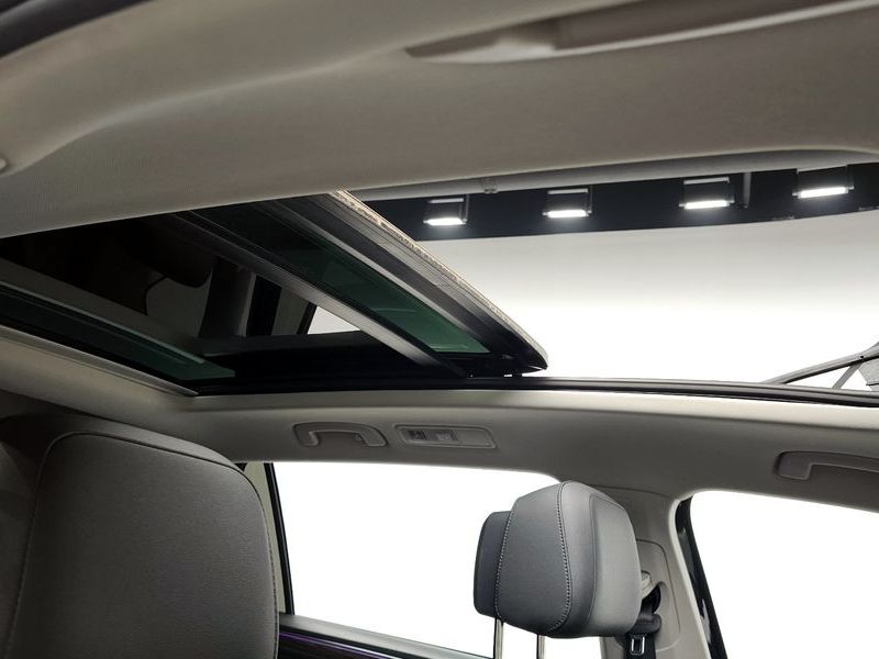 2023 Volkswagen Tiguan 2.0 TSI Prestige photo 18