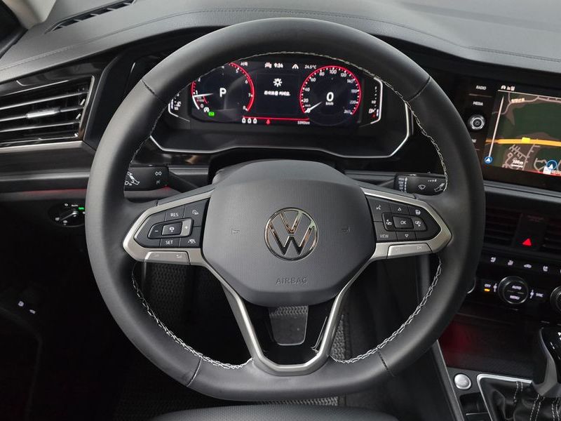 2024 Volkswagen Jetta 1.5 TSI Prestige photo 12