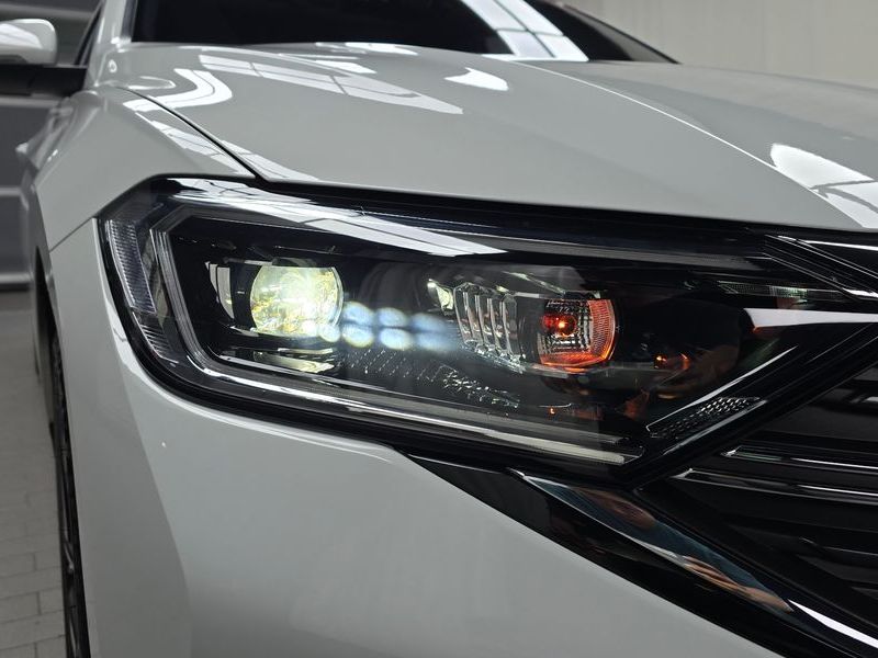 2024 Volkswagen Jetta 1.5 TSI Prestige photo 22