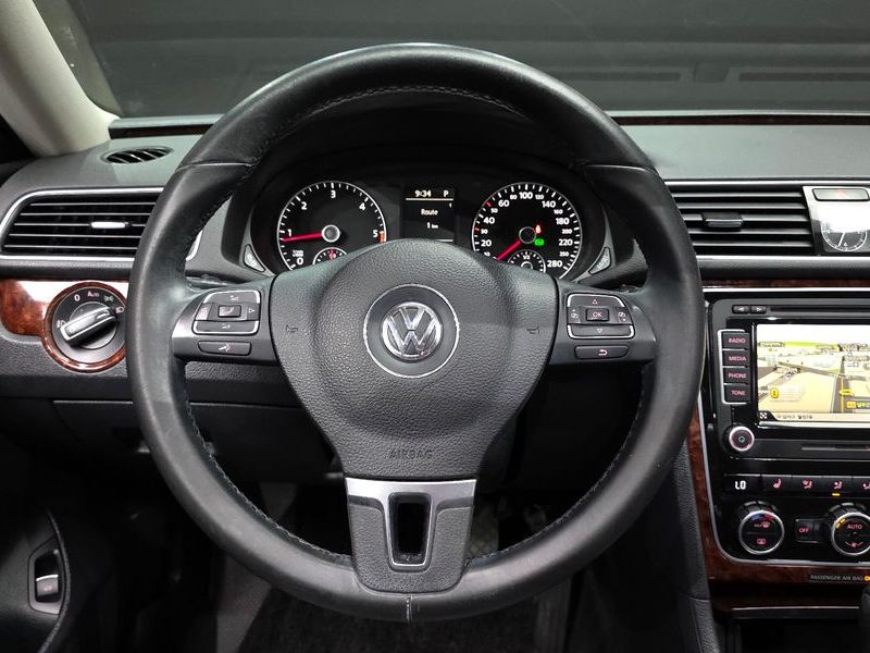 2013 Volkswagen Passat 2.0 TDI B7 photo 13