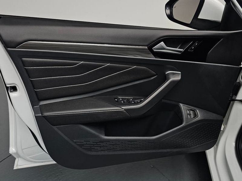 2024 Volkswagen Jetta 1.5 TSI Prestige photo 24