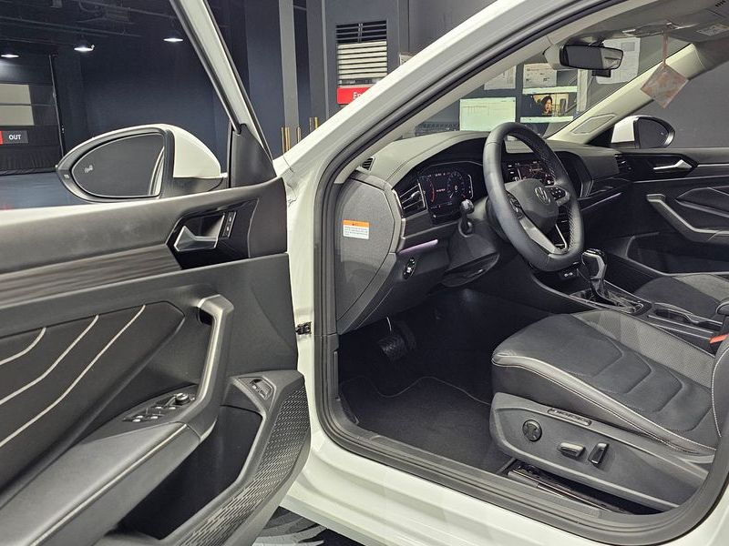 2023 Volkswagen Jetta 1.5 TSI Prestige photo 10