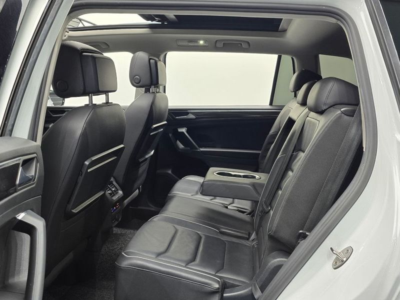 2020 Volkswagen Tiguan 2.0 TDI Prestige photo 12