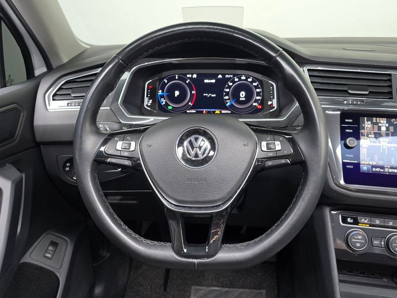 2020 Volkswagen Tiguan 2.0 TDI Prestige photo 13