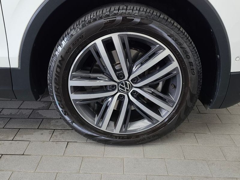 2023 Volkswagen Tiguan 2.0 TSI Prestige photo 21