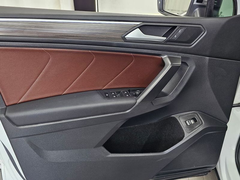 2023 Volkswagen Tiguan 2.0 TSI Prestige photo 24