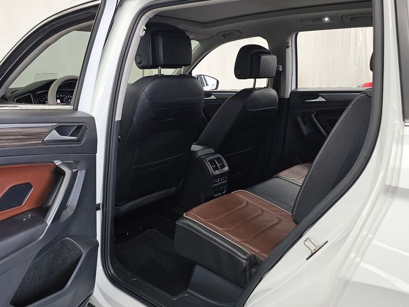 2023 Volkswagen Tiguan 2.0 TSI Prestige photo 26
