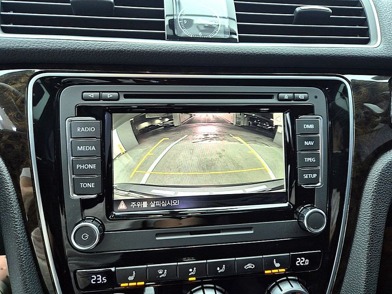 2015 Volkswagen Passat 2.0 TDI B7 photo 15