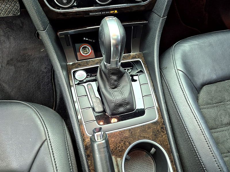2015 Volkswagen Passat 2.0 TDI B7 photo 17