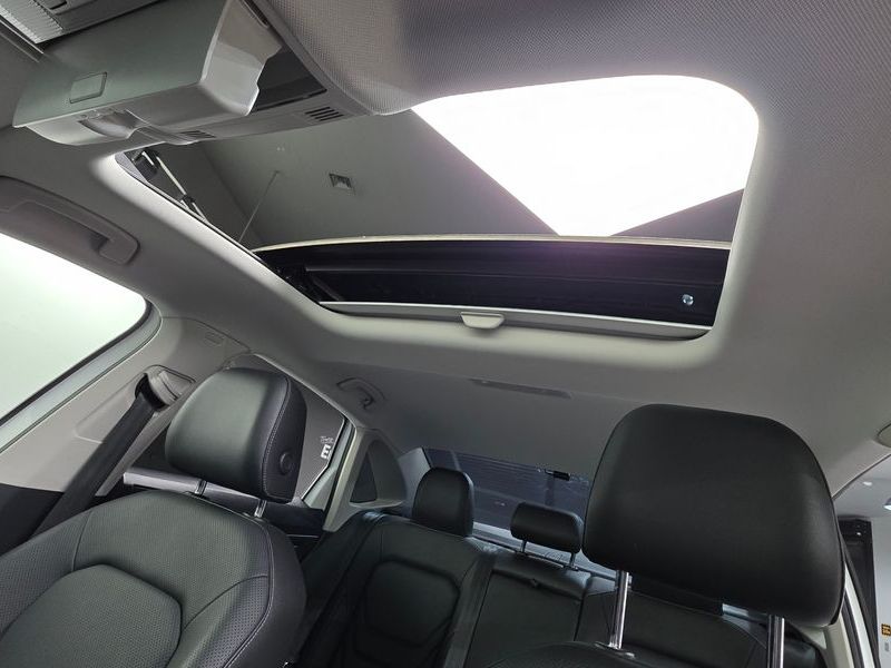2021 Volkswagen Jetta 1.4 TSI Prestige photo 11