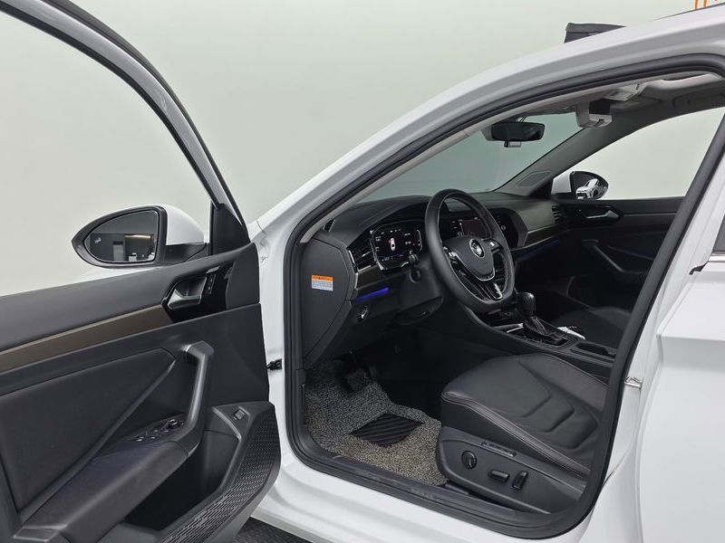 2021 Volkswagen Jetta 1.4 TSI Prestige photo 12