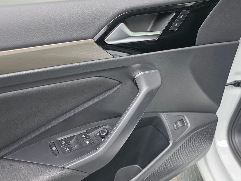 2021 Volkswagen Jetta 1.4 TSI Prestige photo 13