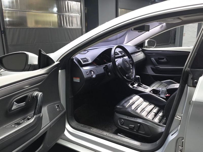 2016 Volkswagen New CC 2.0 TDI BlueMotion photo 10