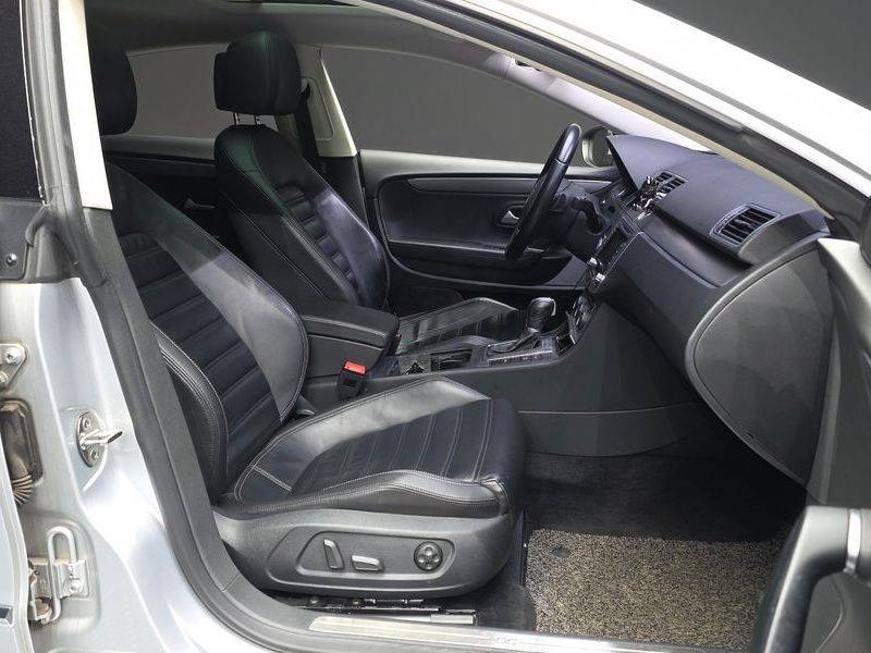 2016 Volkswagen New CC 2.0 TDI BlueMotion photo 11