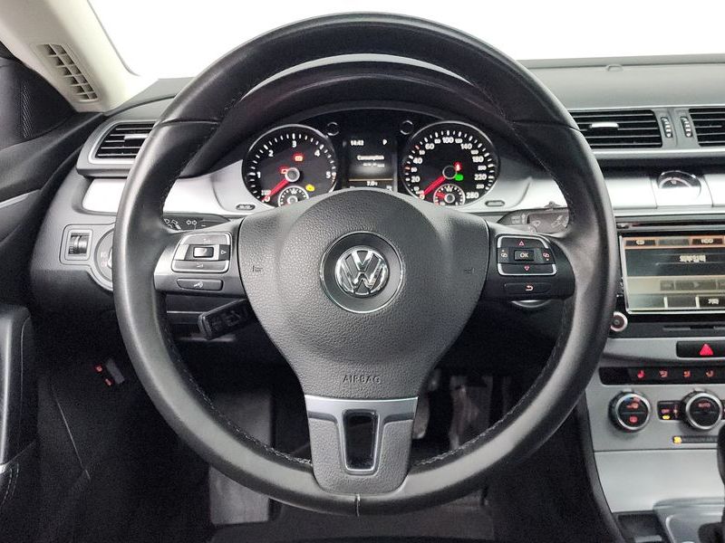 2015 Volkswagen New CC 2.0 TDI BlueMotion photo 13
