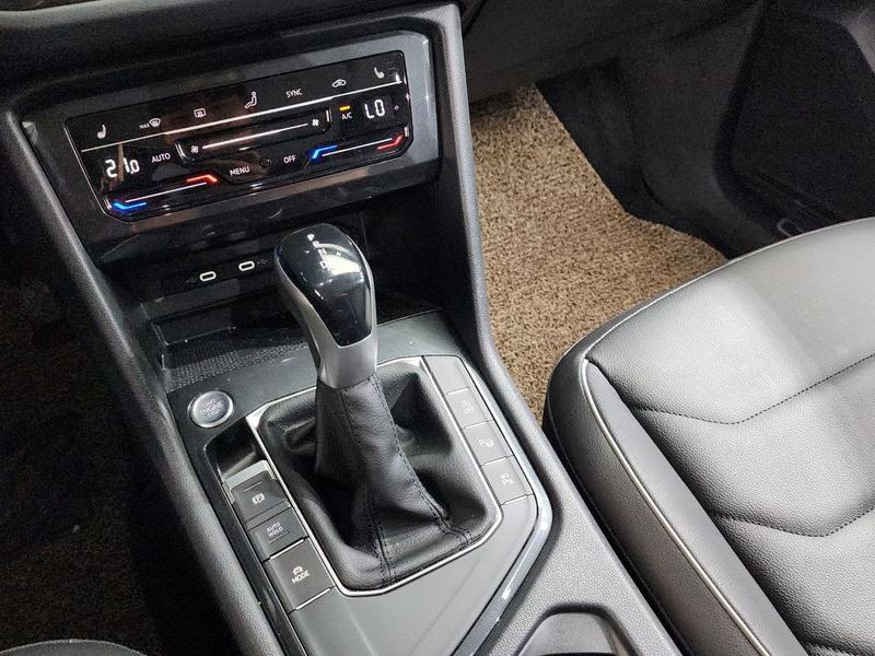 2023 Volkswagen Tiguan 2.0 TDI Prestige photo 9