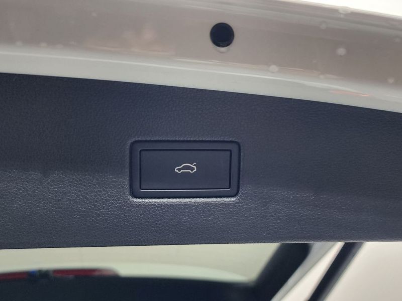 2023 Volkswagen Tiguan 2.0 TDI Prestige photo 19