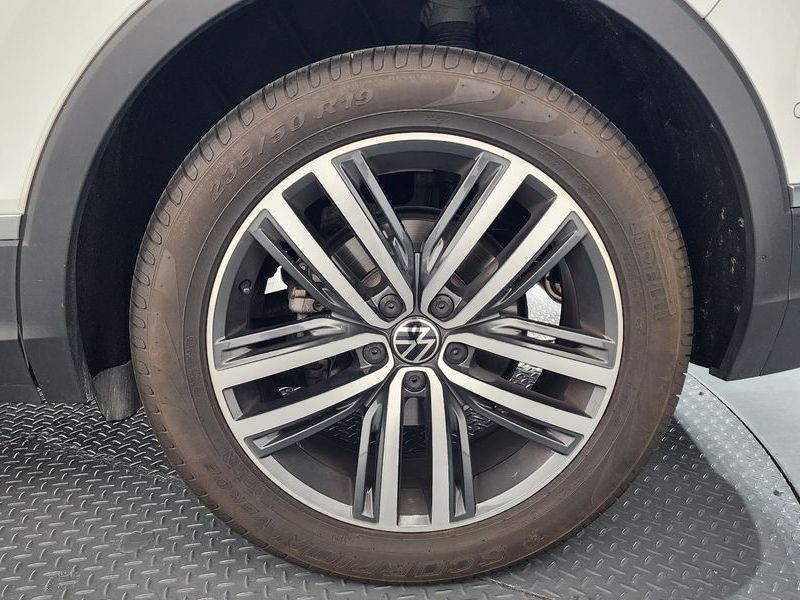 2023 Volkswagen Tiguan 2.0 TDI Prestige photo 21