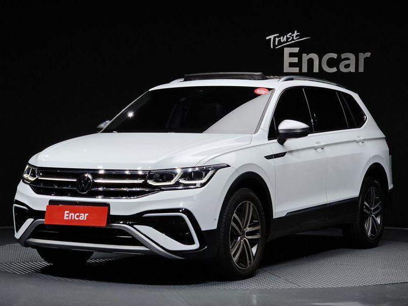 2023 Volkswagen Tiguan 2.0 TSI Prestige photo 1