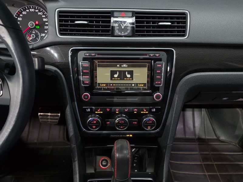 2015 Volkswagen Passat 1.8 TSI Sport B7 photo 13