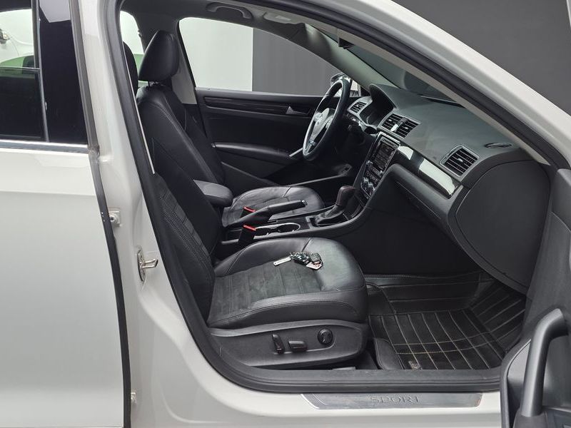 2015 Volkswagen Passat 1.8 TSI Sport B7 photo 26