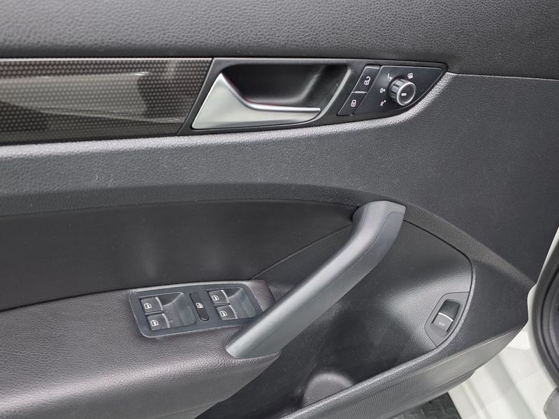 2015 Volkswagen Passat 1.8 TSI Sport B7 photo 28