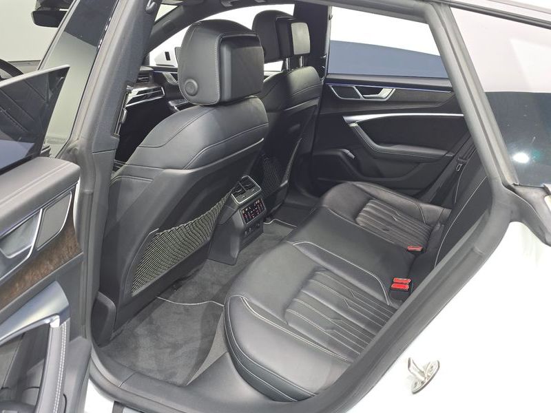 2021 Audi A7 55 TFSI Quattro Premium photo 11