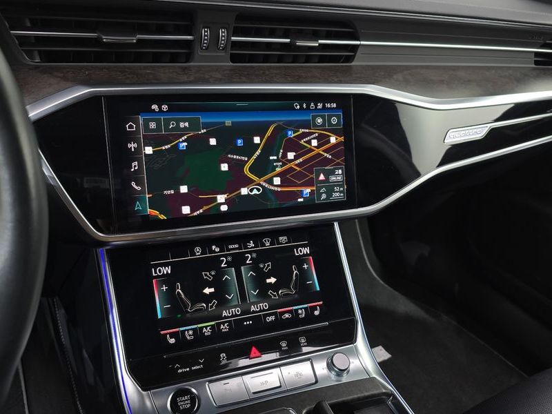 2021 Audi A7 55 TFSI Quattro Premium photo 13