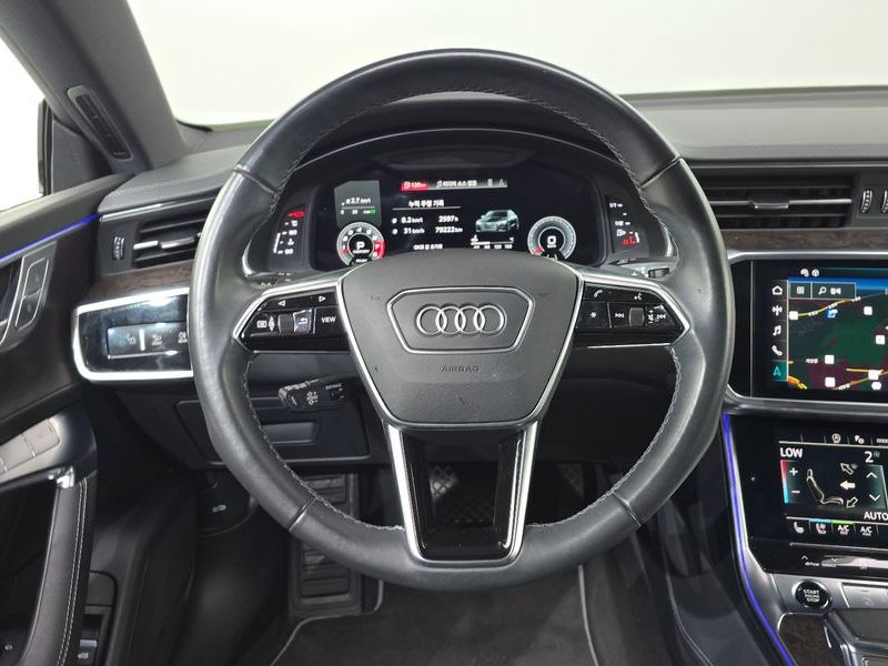 2021 Audi A7 55 TFSI Quattro Premium photo 14
