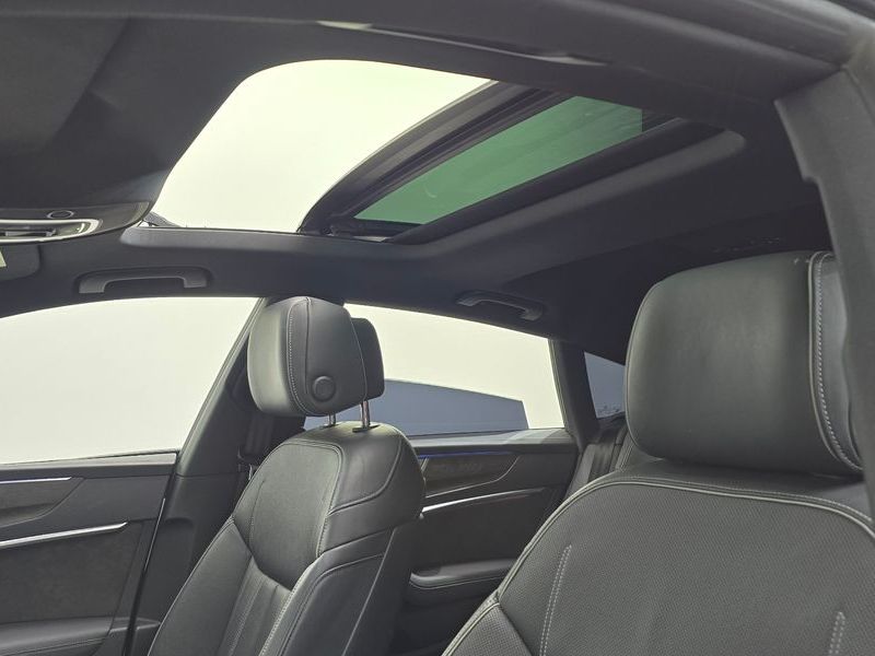 2021 Audi A7 55 TFSI Quattro Premium photo 17
