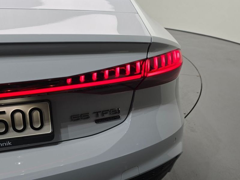 2021 Audi A7 55 TFSI Quattro Premium photo 23