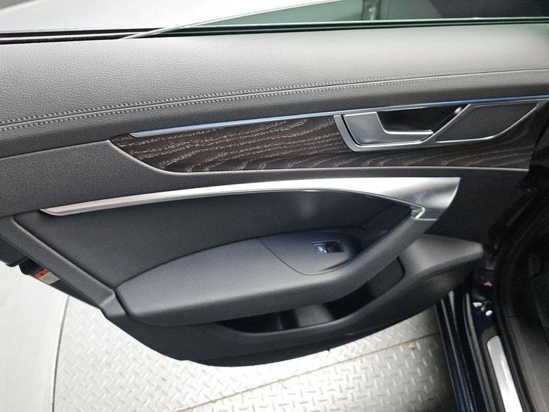 2021 Audi A6 45 TFSI Quattro Premium photo 25