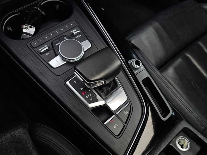 2019 Audi A5 45 TFSI Quattro Premium Sportback photo 9