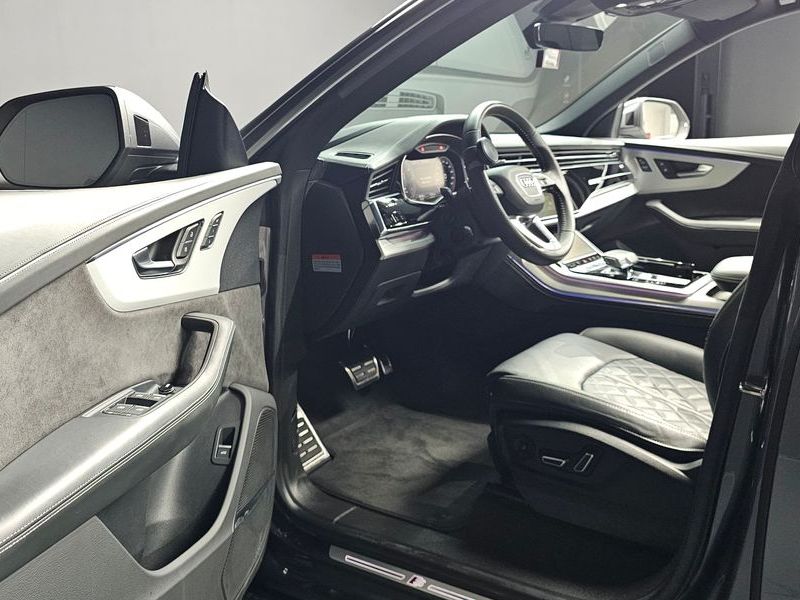 2020 Audi Q8 50 TDI Quattro Premium photo 10