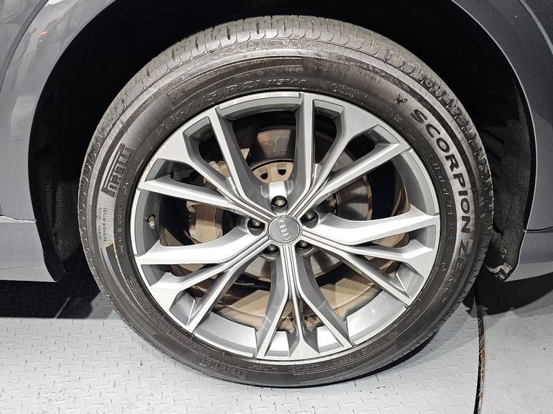 2020 Audi Q8 50 TDI Quattro Premium photo 21