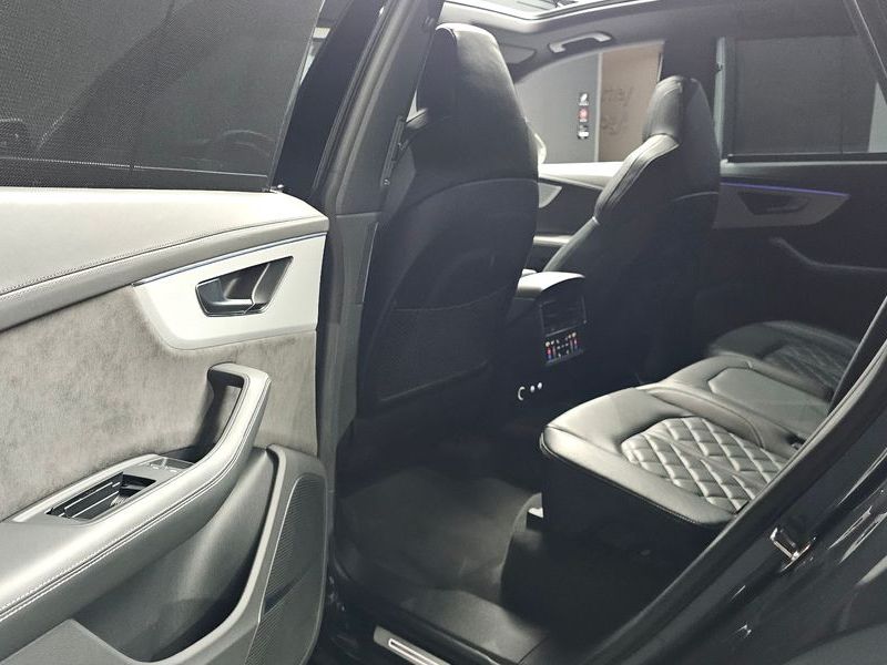 2020 Audi Q8 50 TDI Quattro Premium photo 26