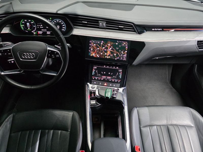 2022 Audi e-tron 50 Quattro photo 7
