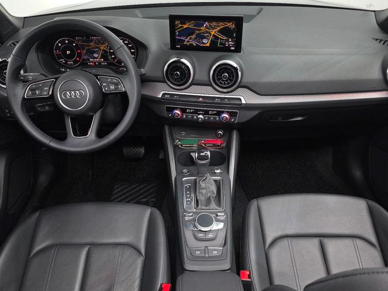 2023 Audi Q2 35 TDI Premium photo 7